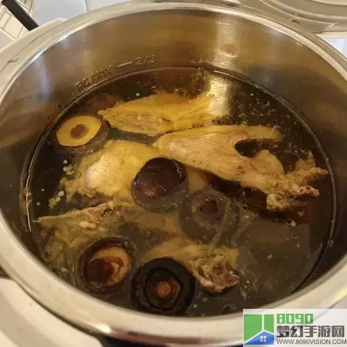 《明日之后》萝卜蘑菇汤的制作方法介绍